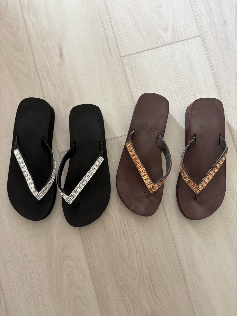 Beaded Strap women’s Flip Flops - Black & Brown
